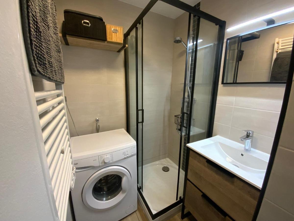T2 Climatise Avec Piscine Secteur Richelieu Apartment *